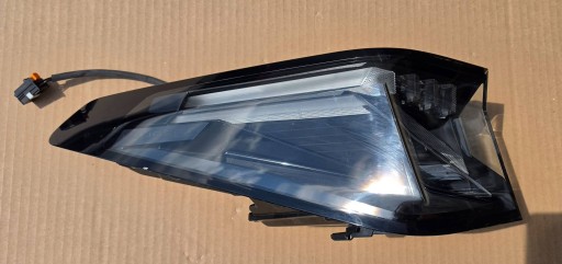Peugeot 3008 III 2024- 9842102580 light rear right