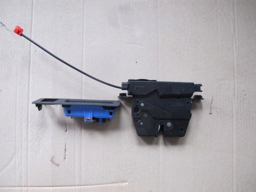 Замок задней двери для BMW F30