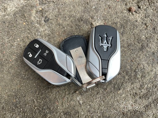 ДИСТАНЦИОННЫЙ КЛЮЧ MASERATI GHIBLI