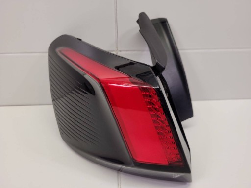 light rear left side Peugeot 3008 2 2019 9810477180
