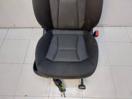 AUDI A1 8X 3D siège + airbag droite avant passegers chauffant EUROPA