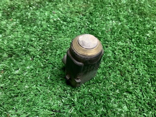sensor of the parking PDC Mercedes C197 W211 W203 W209 W219 W163 0015427418