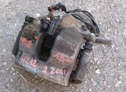 MERCEDES W212 LIFT E KLASA 13R caliper brake right front