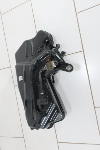 7407232 7314006 - Бачок насос AdBlue Ad BLUE BMW 1 F20 F21 Lift