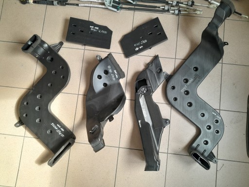 97030-2P050 97010-2P050 - KIA SORENTO II LIFT 13R ВОЗДУХОВОД