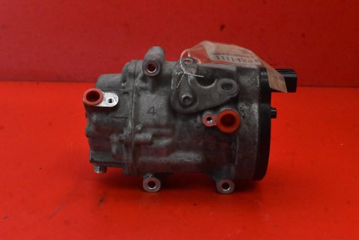 compressor pump of the air conditioning 042400-1202 TOYOTA COROLLA E21 1.8 HYBRID 98KM