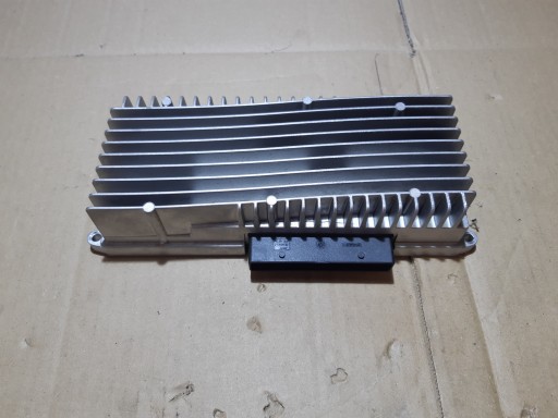 AUDI A4 B8 Q5 8R AMPLIFICATORE RADIA dell’altoparlante / per altoparlanti 8R0035223F
