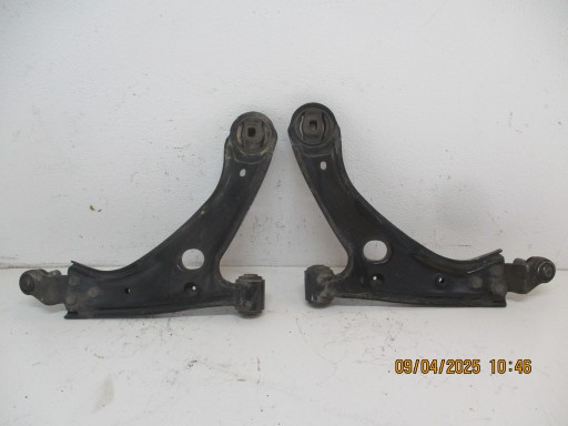 arm VOLVO XC40 XC 40 2,0D 18R left right