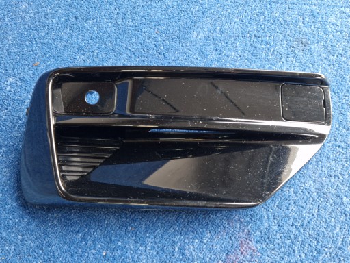 VOLVO XC90 II LIFT R-design grid spoiler of a bumper front right 31663517