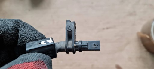 Q3 83A Sensor ABS links vorne vorne Reifen Räder WHT003861