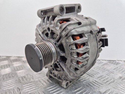 Mercedes Sprinter W906 2.2 alternator A6461540802