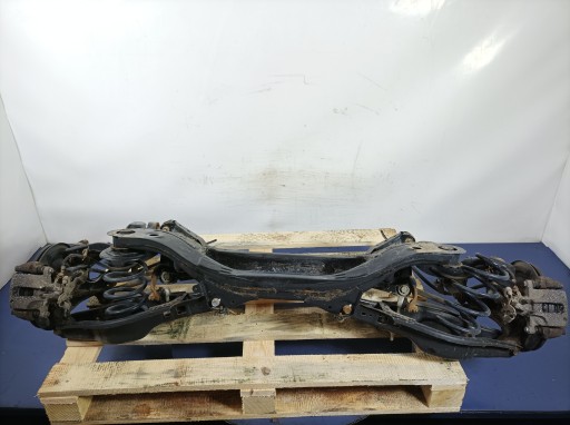 Задняя подвеска с балочной тележкой toyota auris ii estate