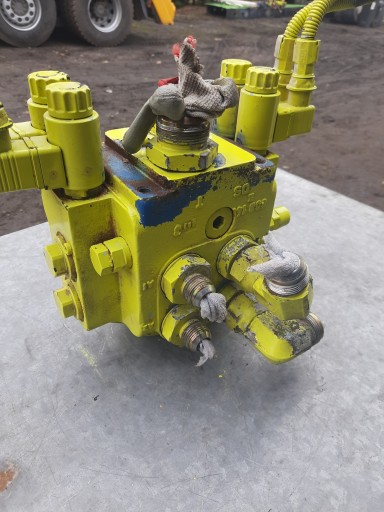 ГІДРАВЛІЧНИЙ СМІТТЄВОЗ ROSA-ROCA