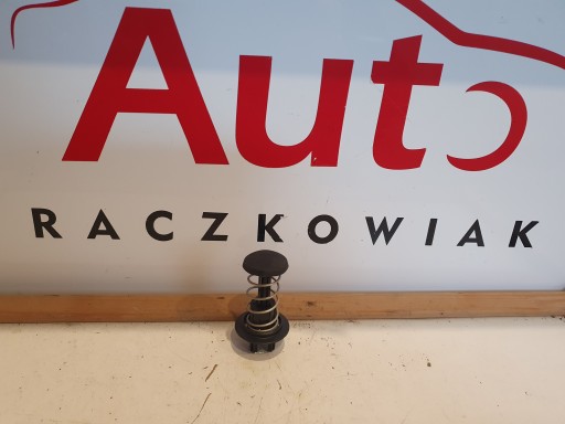 Пружинный бампер капота A1678809203