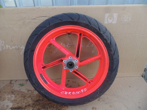 CBR 900RR 180/55/17 HONDA КОЛЕСА ОБОДА ШИНЫ