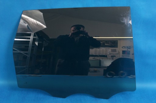 7P6845026C 22/02 - VW TOUAREG 7P II LIFT СКЛО ДВЕРІ ЗАДНІЙ ПРАВИЙ 14R