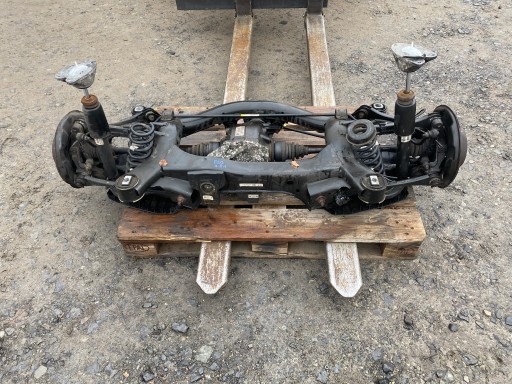 BMW 1 F20 DIFFERENZIALE differenziale Sospensione RINFORZO PARAURTI posteriore 2.81