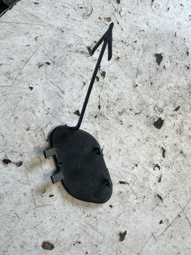 OPEL CORSA E Abschleppöse UCHA HOLOWNICZEGO der Stoßstange vorne 13399230