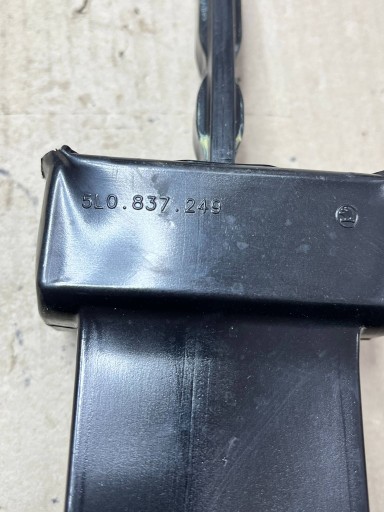 limiter door przednich Skoda Yeti (5L) 5L0837249C