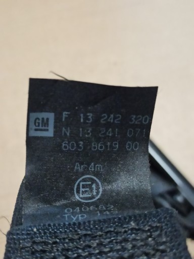 OPEL ZAFIRA B Gurten Sicherheits SITZ hinten F13242320