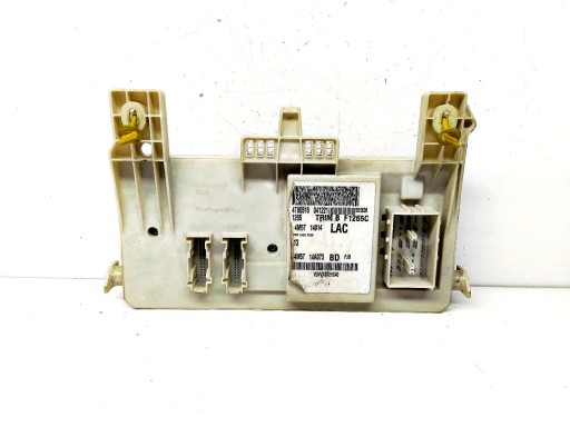 Module fusibles FORD Focus MK2 1.6 TDCI 4M5T14A073BD