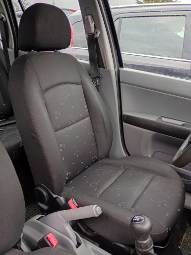 Mazda 2 II 03-07 seat left driver´s