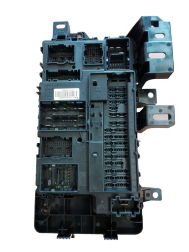 Коробка ford oe 2037549; gr3t-15604-hfd