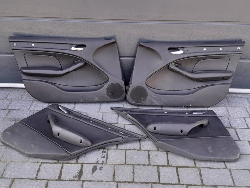 Бічні двері оббивка шкіра BMW 3 E46 Універсал KPL