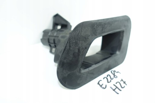 držiak ostrekovača Ľavé BMW 1 F20 F21 2011-2019 8060295