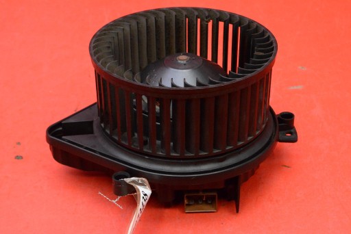 DMUCHAWA Lüfter des lüfters EU 8E1820021B AUDI A4 B6 KOMBI 00-05