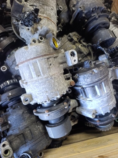 Klimakompressor klimaanlage kompresor VW T5 2.5 TDI do regeneracji