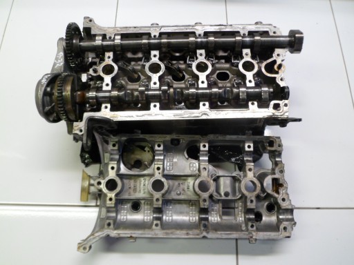 AUDI A4 B8 2.0TFSI CDN TESTATA Motore 06H103373K