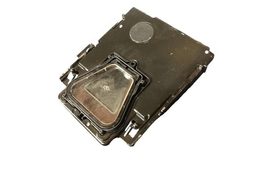 8W0907217G - AUDI A4 b9 камера помічника по смузі руху 8W7907217G