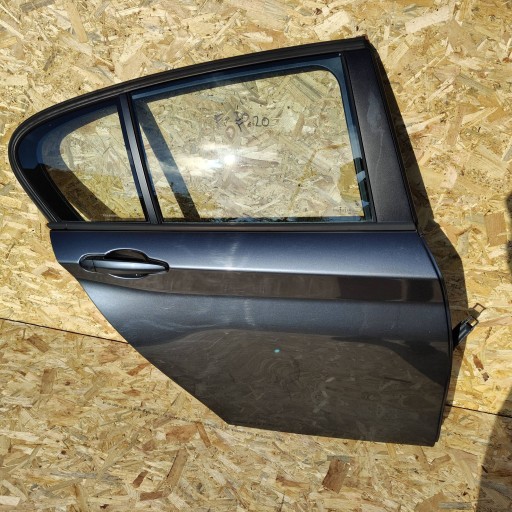 BMW 1 F20 F21 2018 rear part side right door rear.