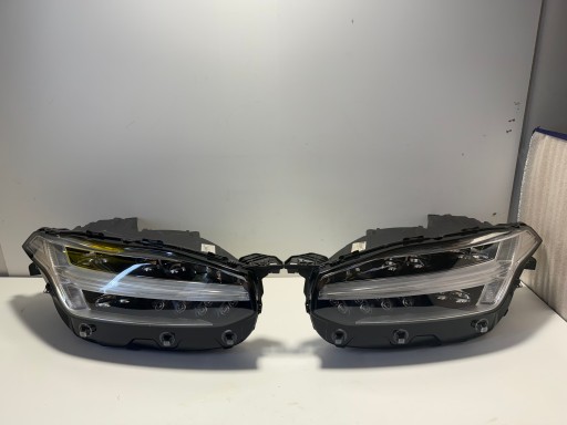 Volvo xc90 лампа передні фари full led set 32228688 32228689