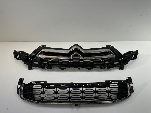 Ситроен DS4 Решетка радиатора