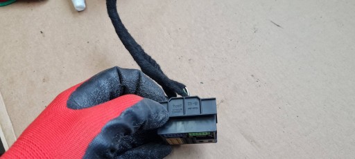 Q5 8R Connector Contact KOSTKA RADIA 3B7035444 A4 B8 Q5 A6 C7 4G