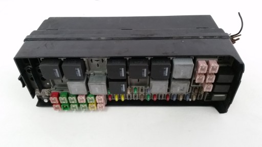 LAND ROVER DISCOVERY КОРОБКА BSI YMB506350A