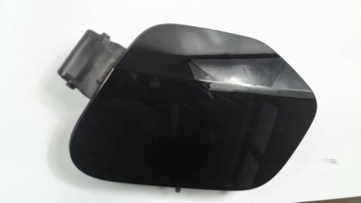 dvířka nádrže paliva 39182032 OPEL CORSA F