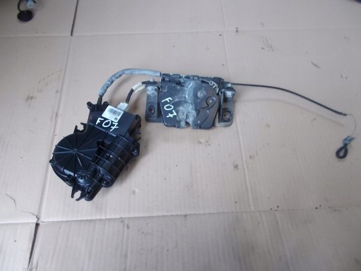 BMW 5 F07 GT замок дверей багажника 913125