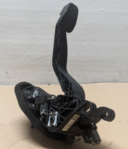 FORD B-MAX 12R 1.0 EB Kupplungspedal AY11-7B633-GC