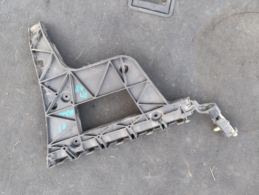 support holder of a bumper right rear part AUDI A4 B8 KOMBI 8K9807454