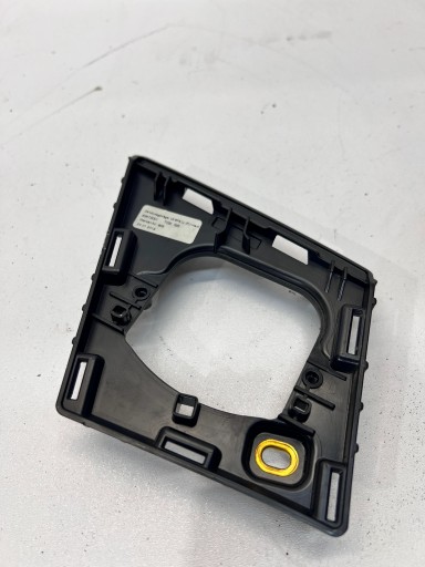châssis MOCYJACA MASKOWNIC3 du haut-parleur du tableau de bord AUDI A6 C8 4K1035428