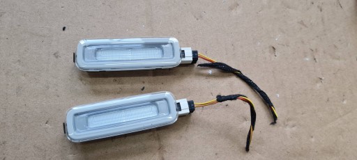A5 8W LIFT FANALE LED CIELO INTERNO 4M0947105 2 SZTUKI A4 B9 8W