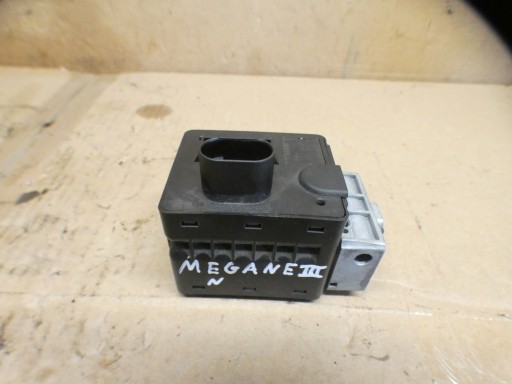 RENAULT MEGANE II III SCENIC II Serrure Volant REGEN RYGIEL 8200604932