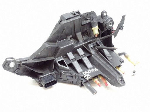 Module fusibles Borne Positif MERCEDES E C238 COUPE A2135403839