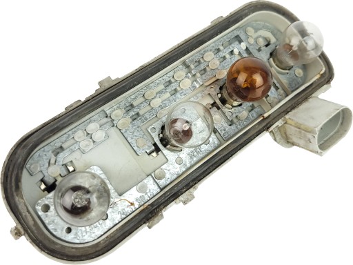 AUDI A4 B6 KOMBI light housing rear rear part left AVANT 8E9945257