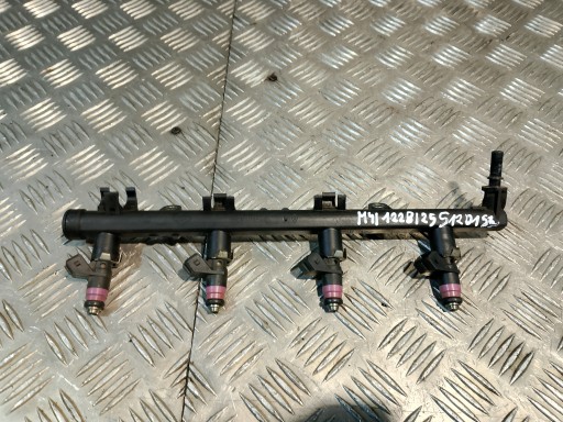 injection ramp 8200135504 + WTRSYKI RENAULT CLIO III 3 1.6 B