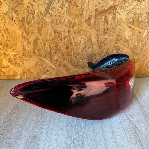 LIGHT REAR LEFT OPEL GRANDLAND X YP00098380