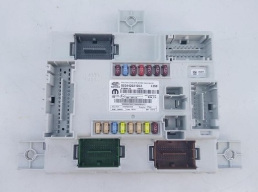 КОРОБКА ЗАПОБІЖНИКІВ ALFA ROMEO GIULIA STELVIO 503442021003